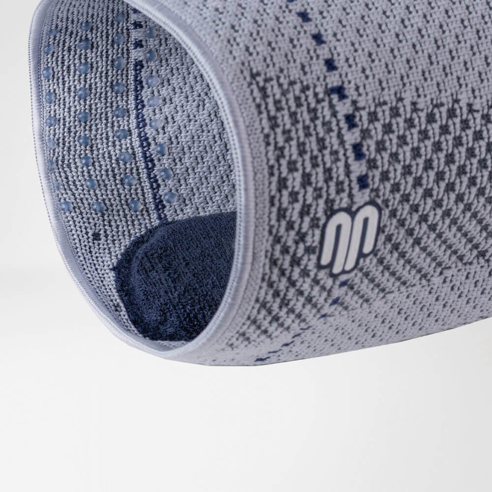 GenuTrain P3 Knee Brace